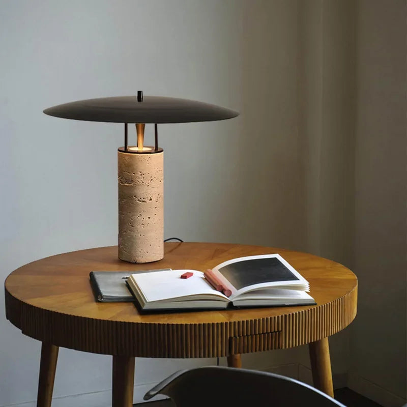 Lampe de Table Design Pierre & Métal