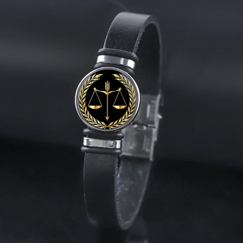 Bracelet en cuir noir – Balance de la Justice