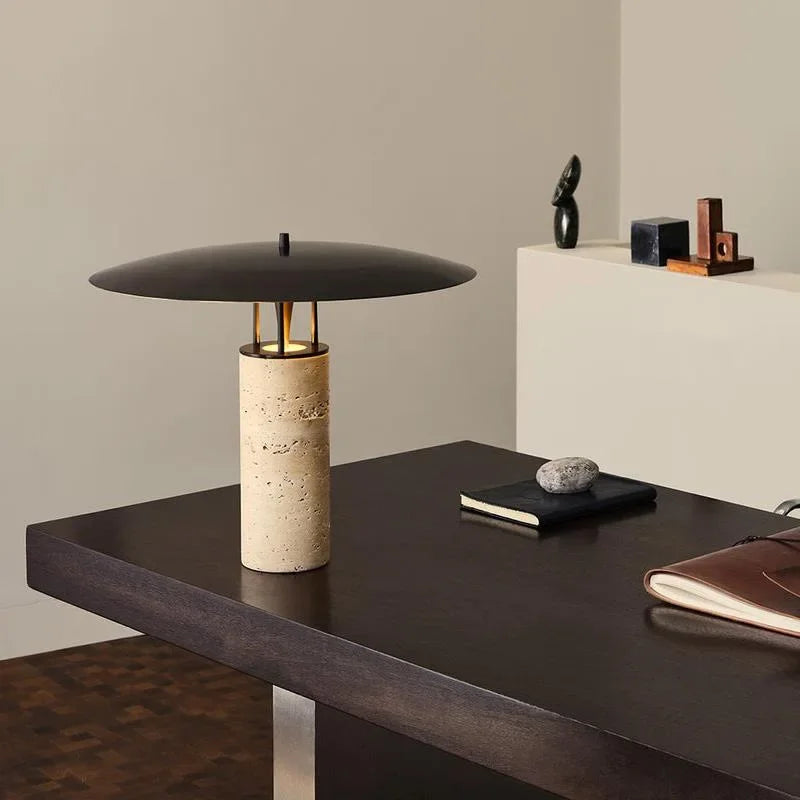 Lampe de Table Design Pierre & Métal