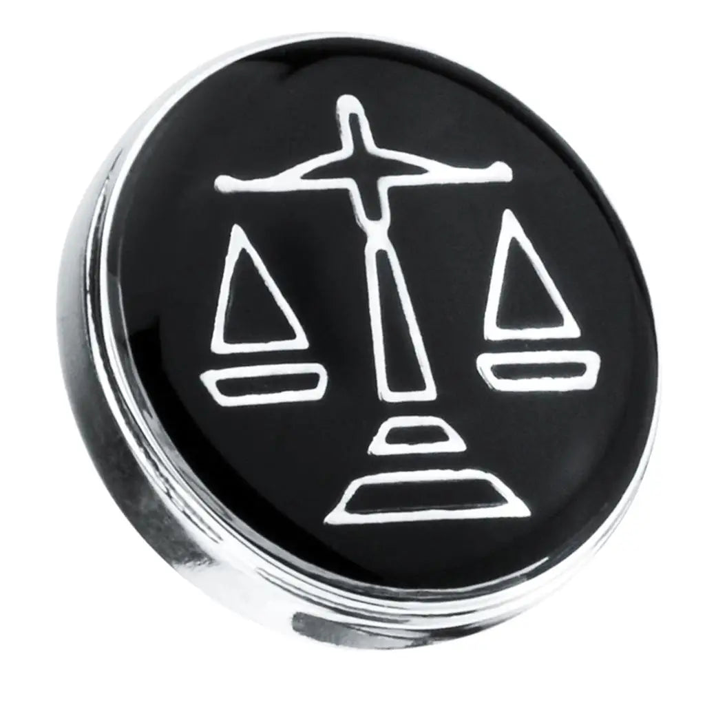Pin's "Justice"