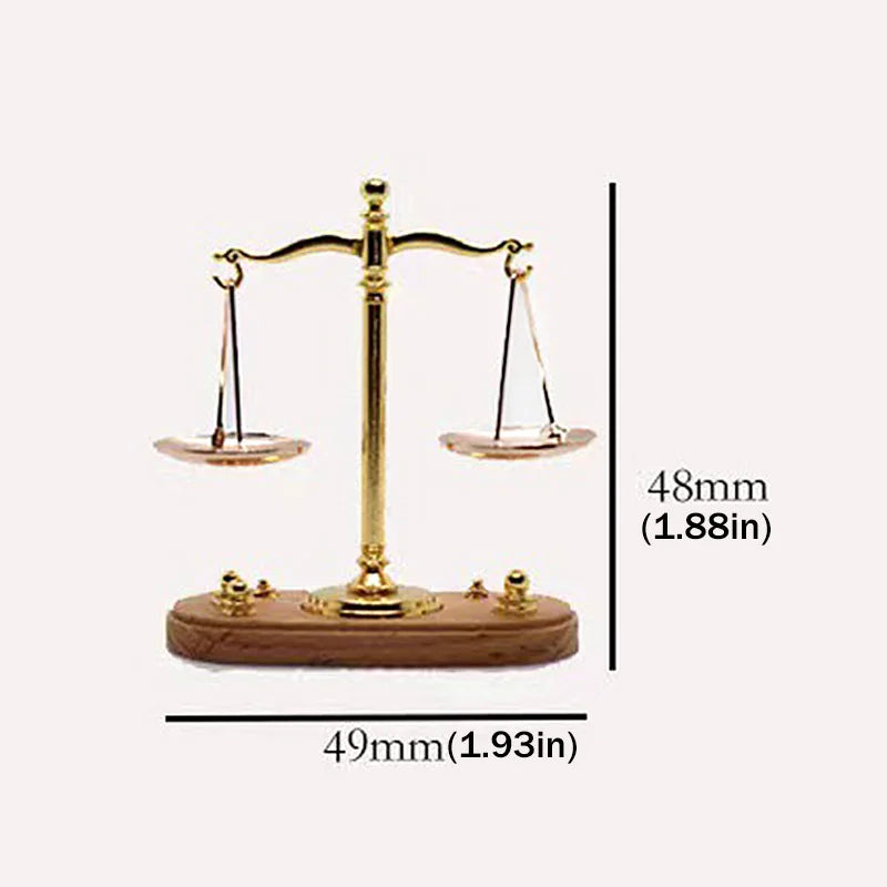 Balance de la Justice miniature dorée – symbole du droit et de l’équité – Boutique Easy Droit