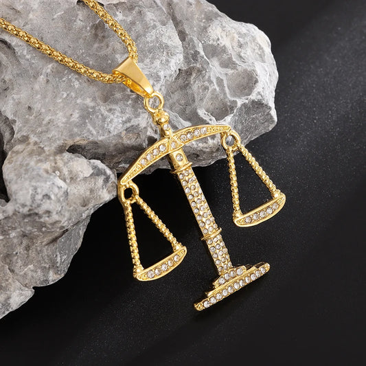 Pendentif "balance de la justice