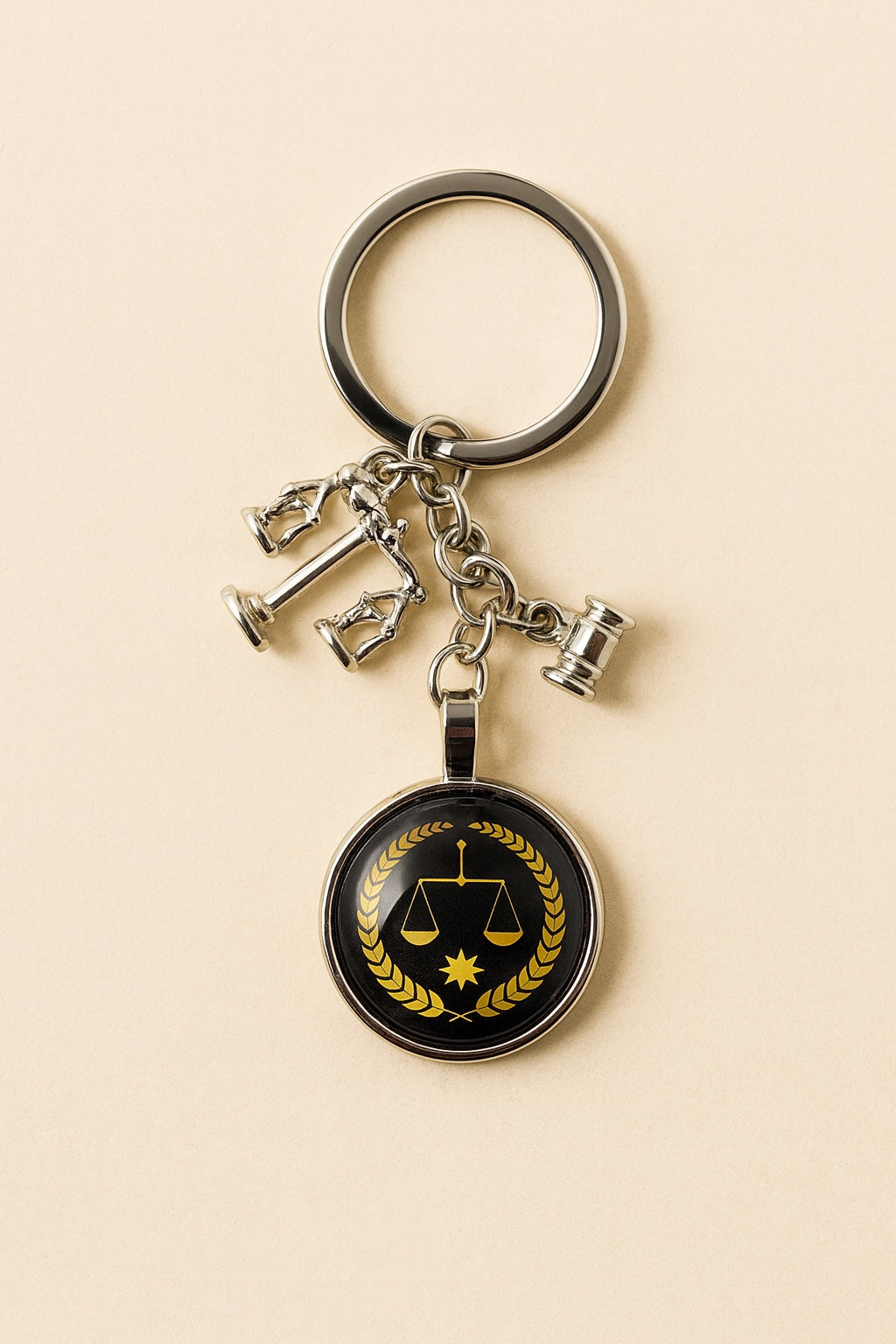 Porte-clés Justice modèle marteau et balance – Boutique Easy Droit